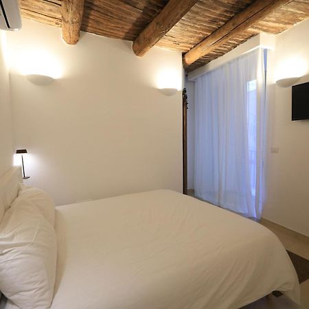 Ai 13 Gradoni Di Chiaia Bed and Breakfast Napoli Eksteriør billede
