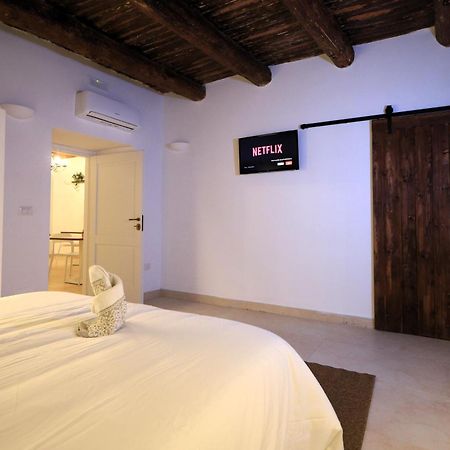 Ai 13 Gradoni Di Chiaia Bed and Breakfast Napoli Eksteriør billede
