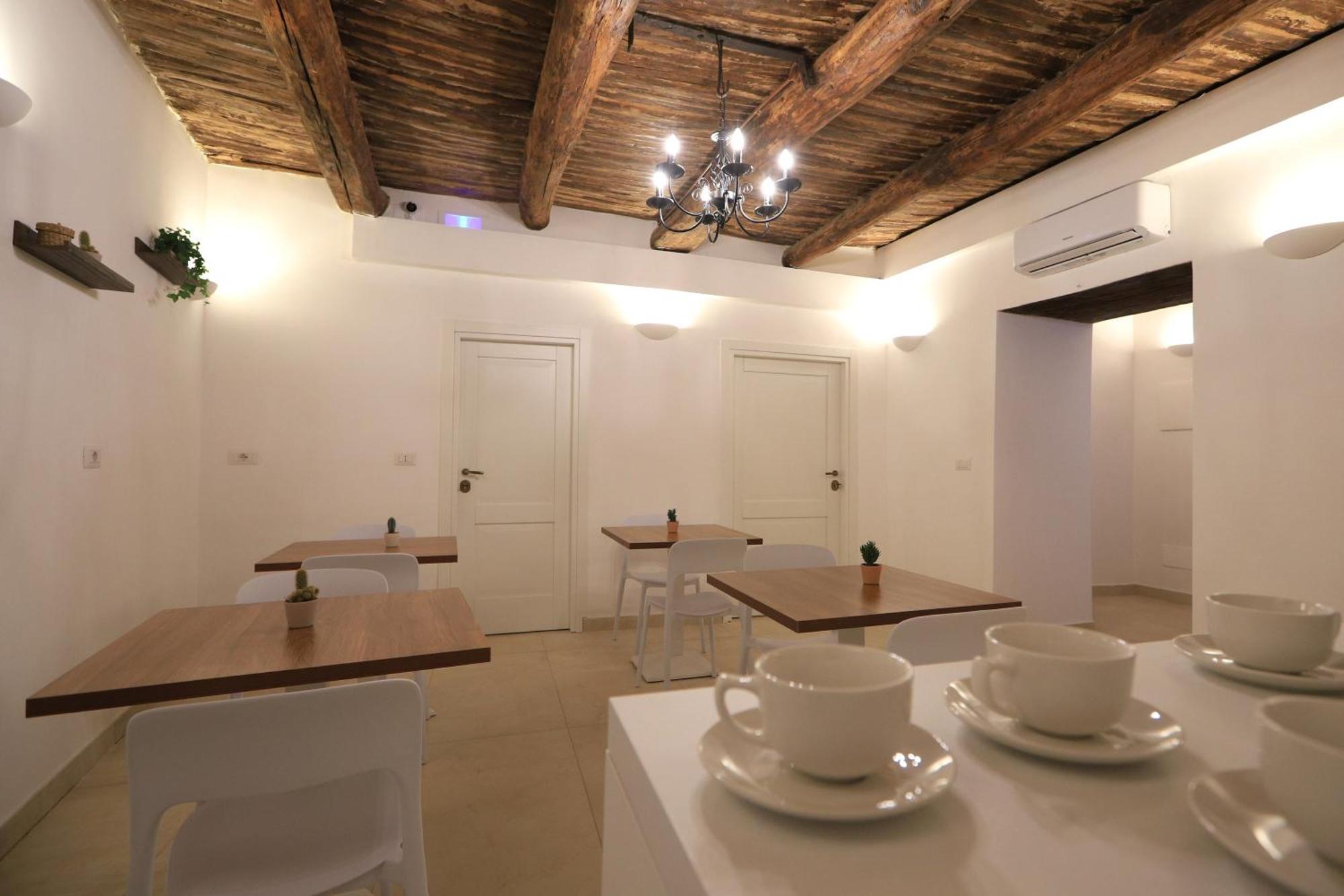 Ai 13 Gradoni Di Chiaia Bed and Breakfast Napoli Eksteriør billede